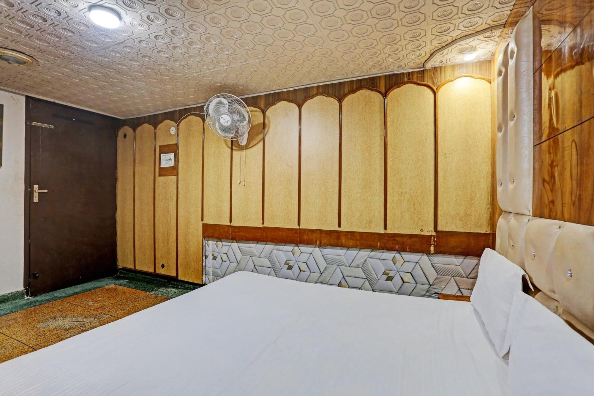 Hotel O Saffron Night Stay Amritsar Exteriör bild